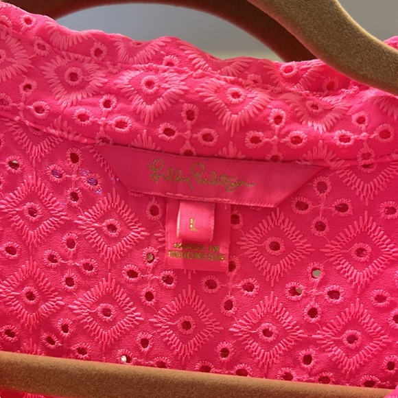 NWOT Lilly Pulitzer Sea Breeze Button Down - Picture 4 of 6